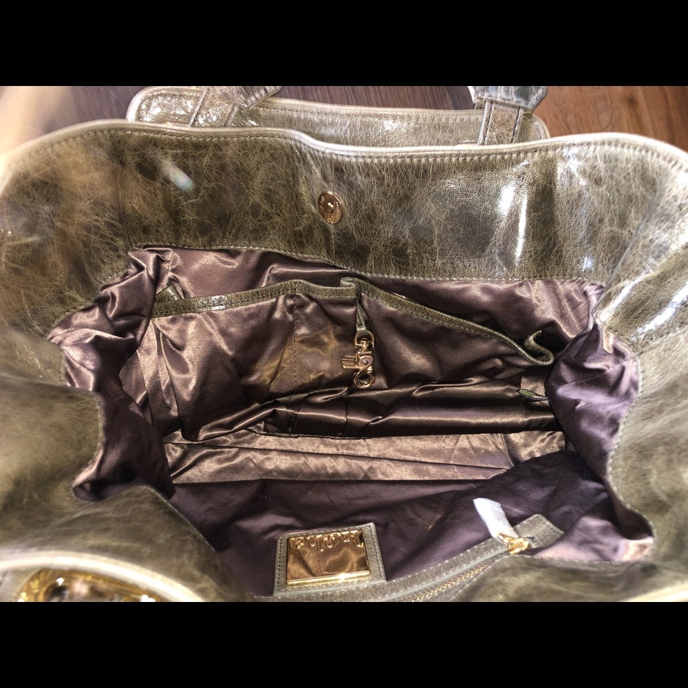 Purse - Picture 3 of 3